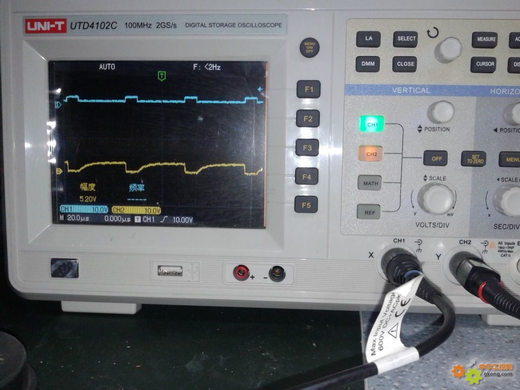 附件 IC2的12脚.jpg