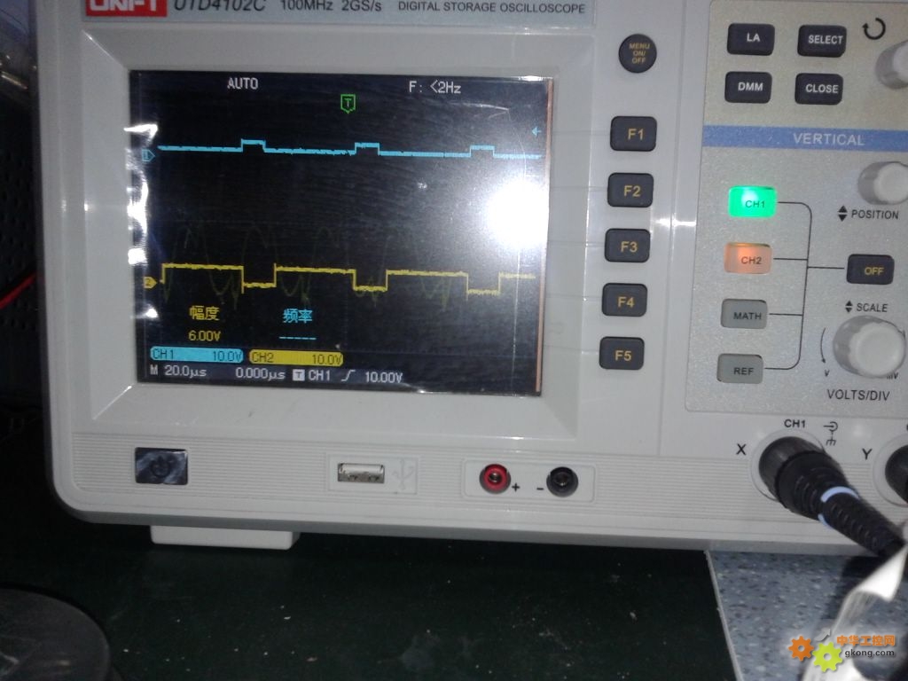 附件 IC5的13脚.jpg