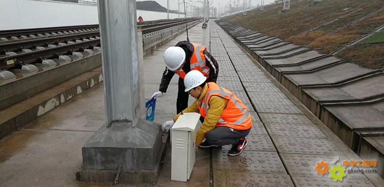 ����ʩ��Ӱ�����