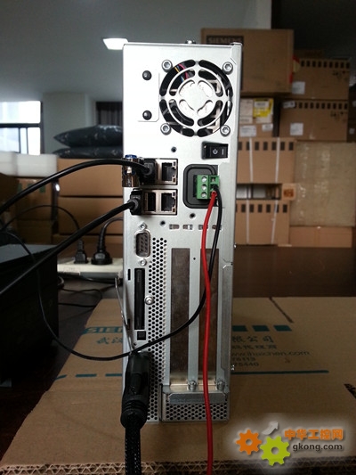 无风扇工控机 其结构尺寸 嵌入式工控机 见表