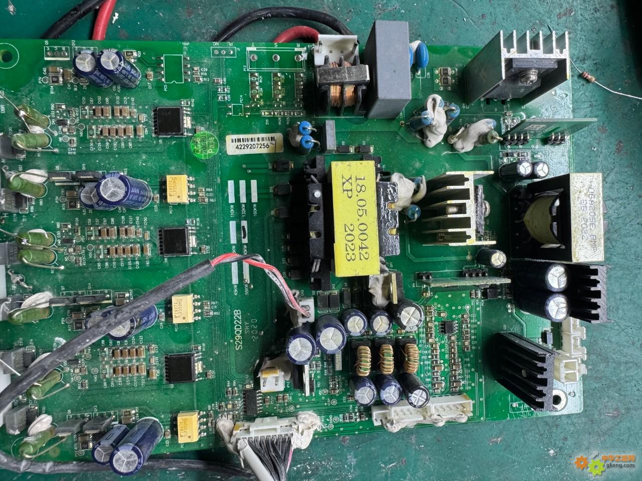 求助大神 我今天维修众辰90kw变频器，驱动芯片SID1182k驱动，不知道咋样屏蔽管压降，请教大师指点