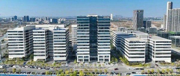 明德智能机器人正式落户广州